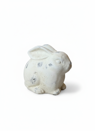 Zając betonowy biały.png