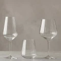 Kieliszek do wina szklany prążkowany 570 ml