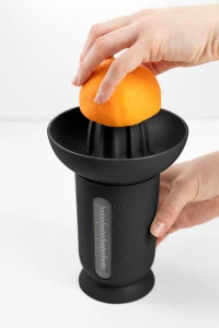 Wyciskacz do cytrusów 500ml czarny